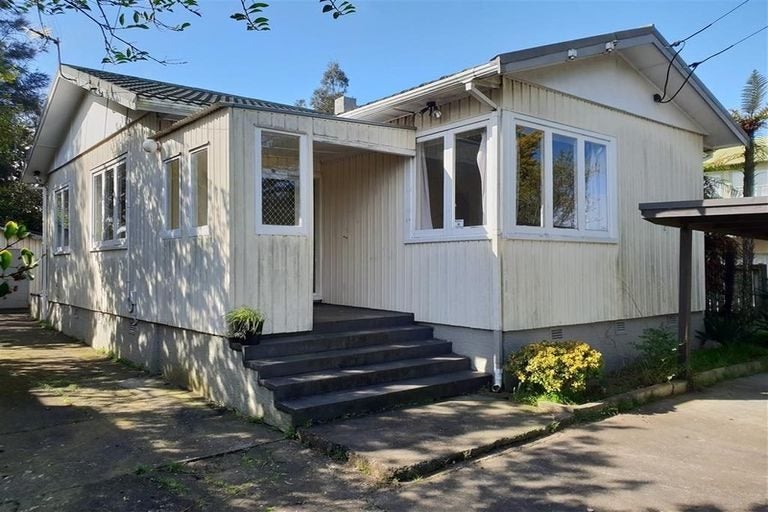 29 Thomas Road, Mangere, Auckland - Carousel 1
