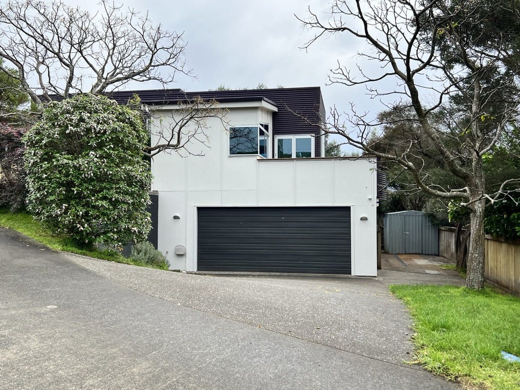 4 Charlotte Way, Raumati South, Paraparaumu - Carousel 1