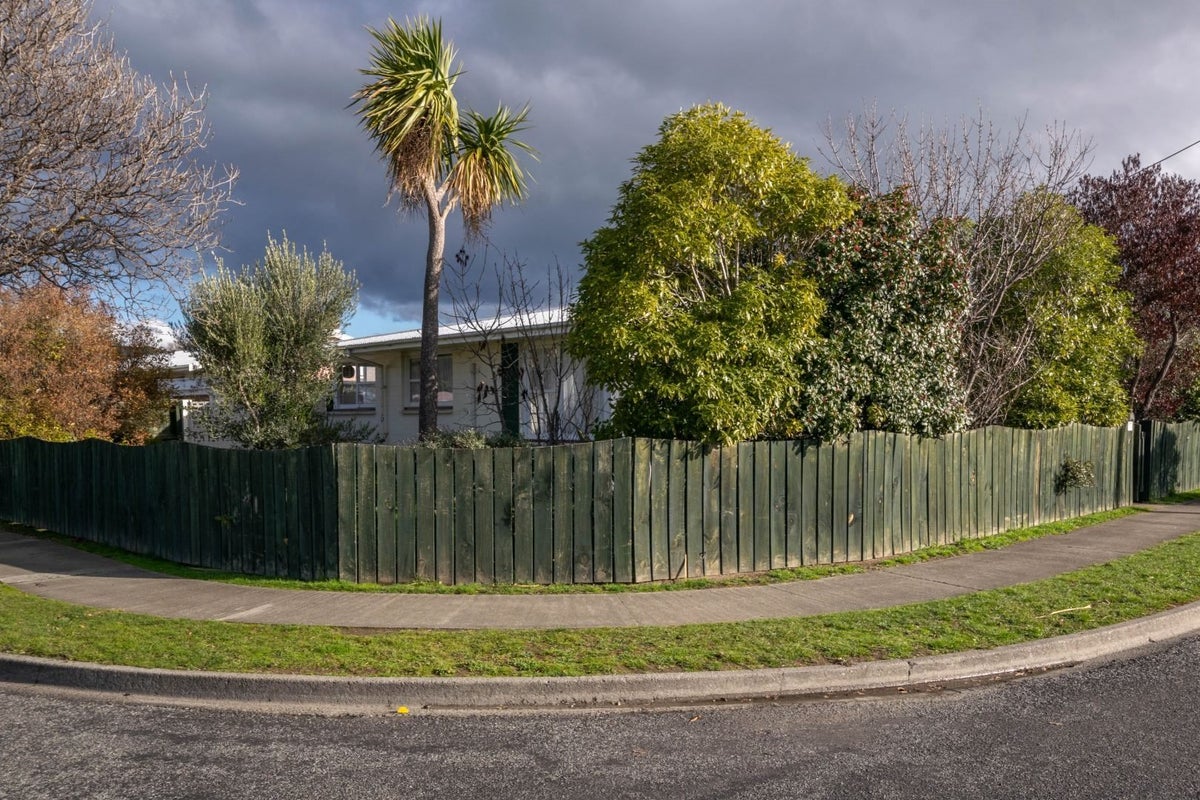 1 Kinloch Crescent, Witherlea, Blenheim - Carousel 9