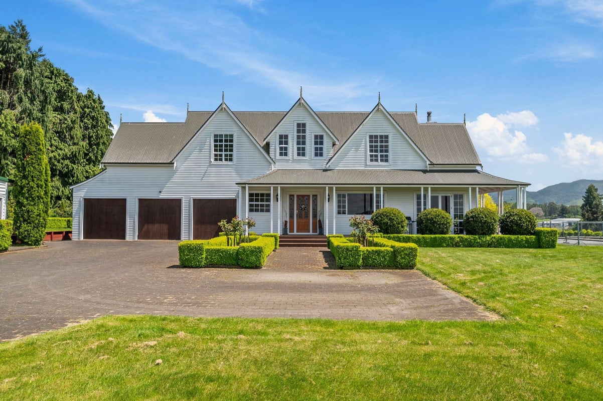 3553A State Highway 5, Reporoa - Carousel 1