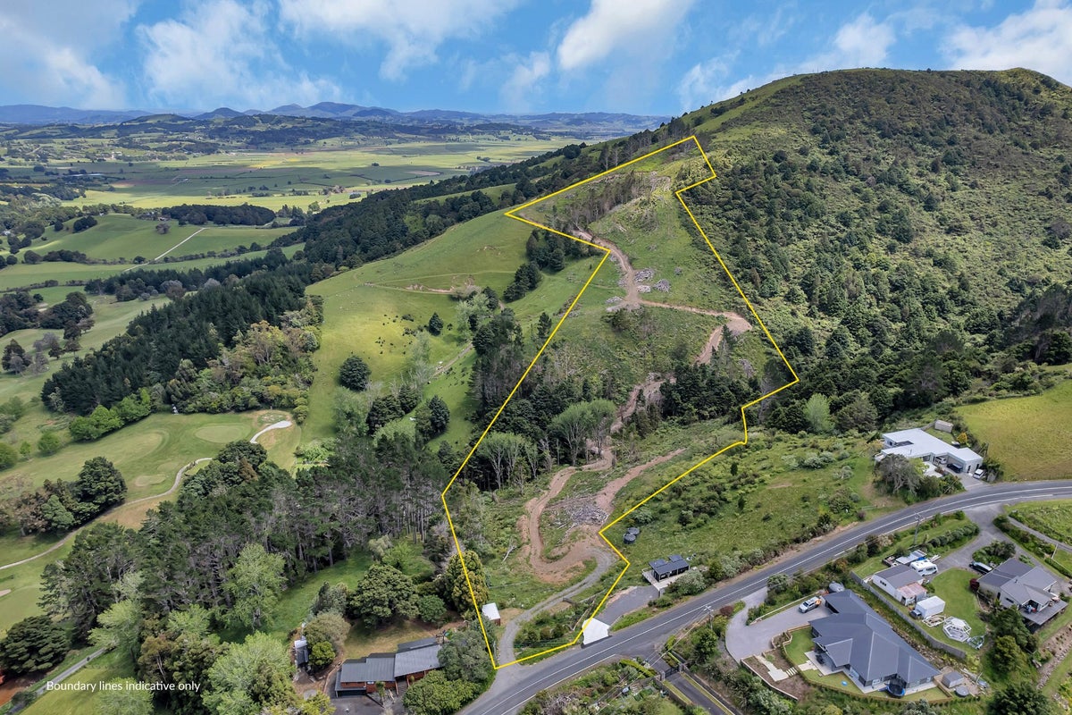75 Parakiore Road, Ngararatunua, Kamo - Carousel 1