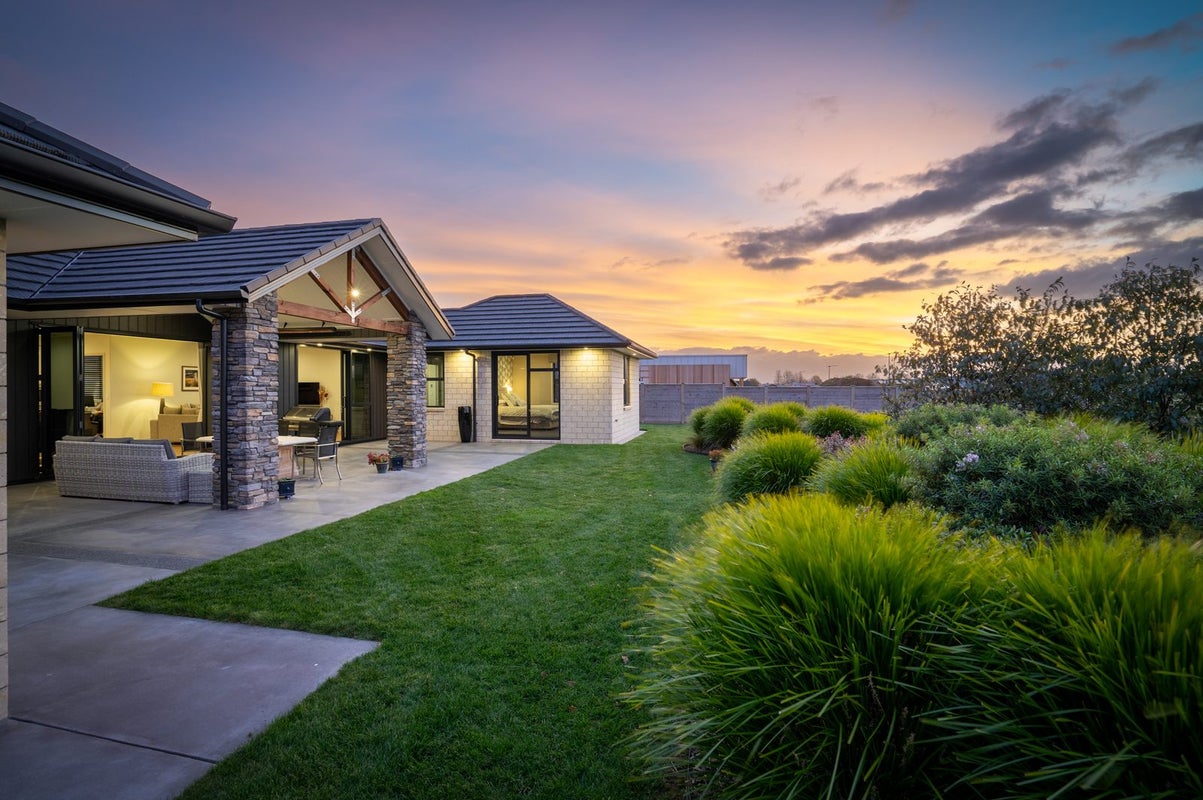 86 Sunline Drive, Cambridge, Cambridge - Carousel 23