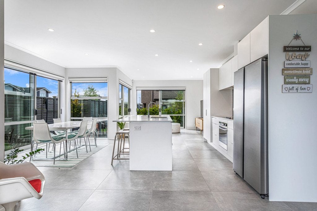 9 Harewood Street, Whenuapai, Auckland - Carousel 2