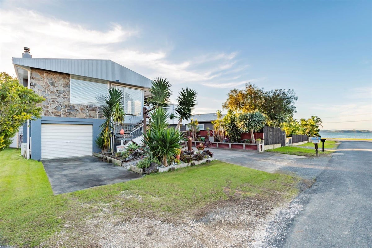 3 Turei Road, Papakura - Carousel 2