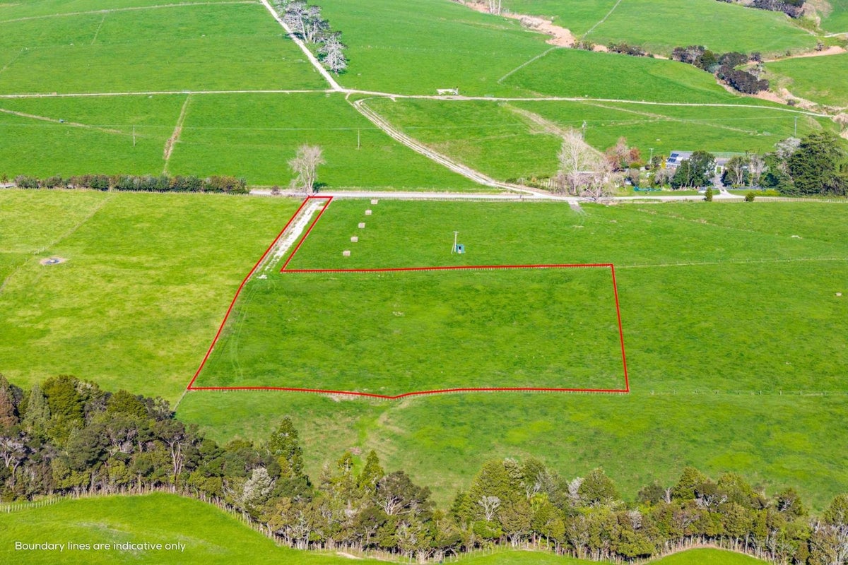 121 Meikle Road, Tomarata, Wellsford - Carousel 2