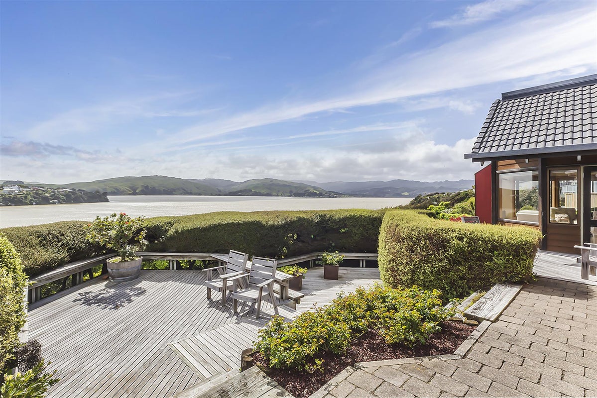 21 Bosun Terrace, Whitby, Porirua - Carousel 1