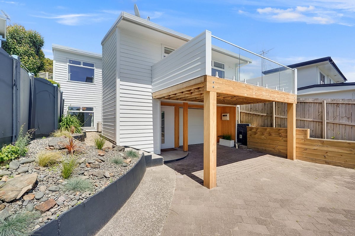 31C St Andrews Terrace, St Andrews, Hamilton - Carousel 1