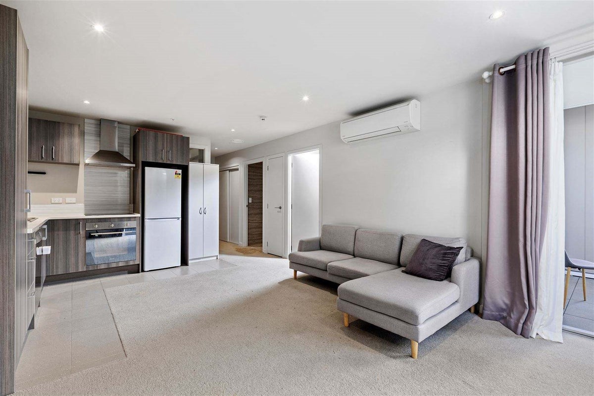 408/1 Rose Garden Lane, Albany, Auckland - Carousel 2