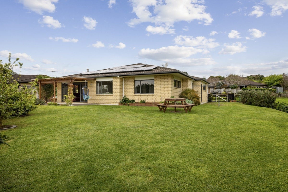 52 Rosella Drive, Welcome Bay, Tauranga - Carousel 2