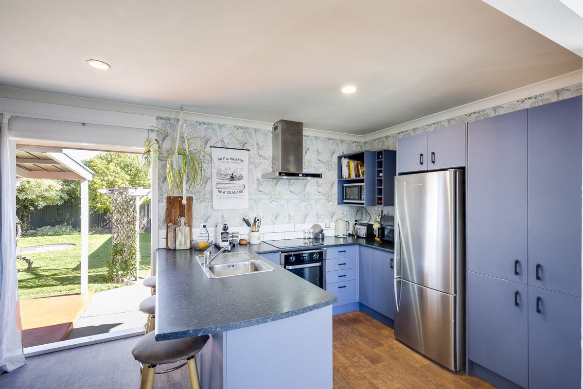 72 Freyberg Avenue, Tamatea, Napier - Carousel 2