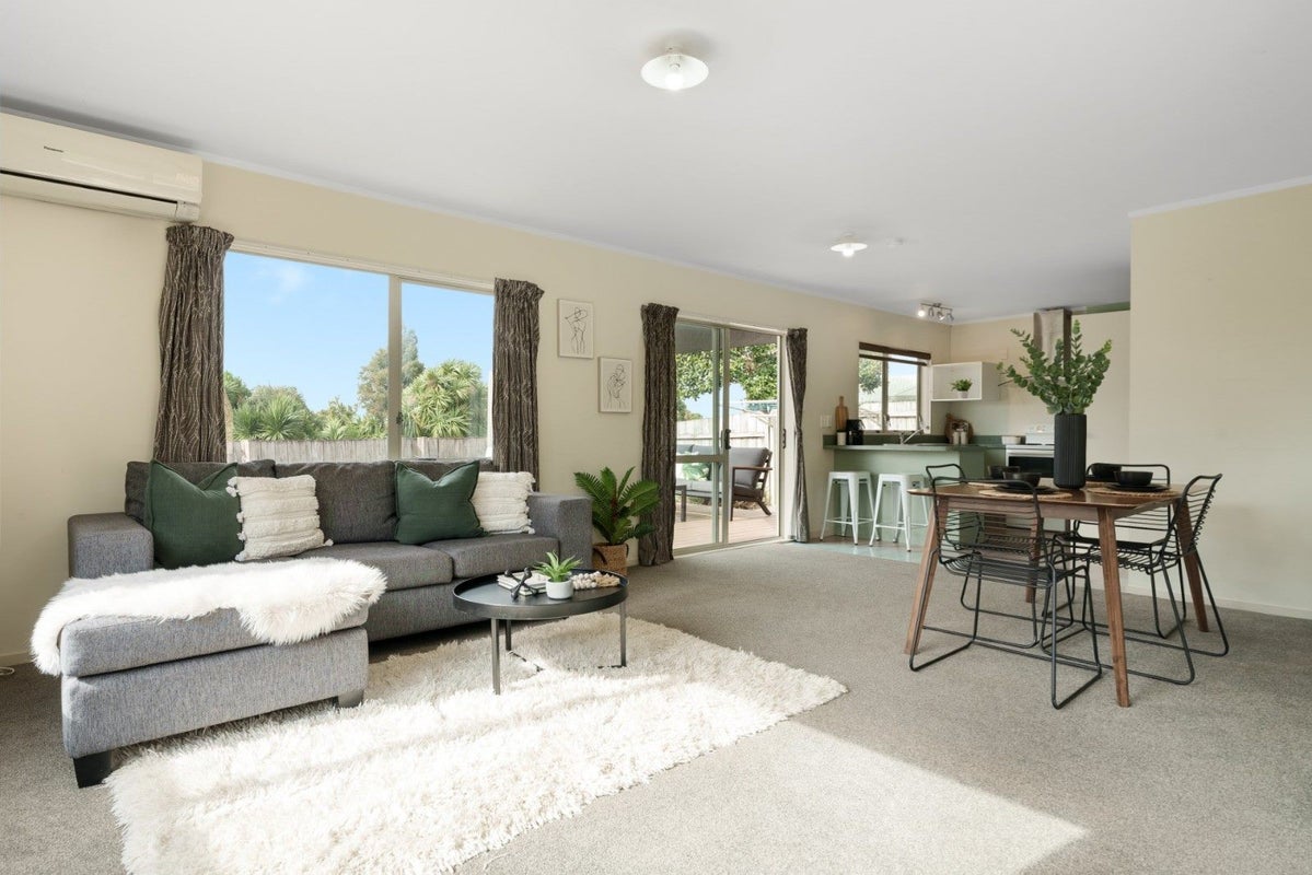 8B Belray Place, Papamoa Beach, Papamoa - Carousel 2