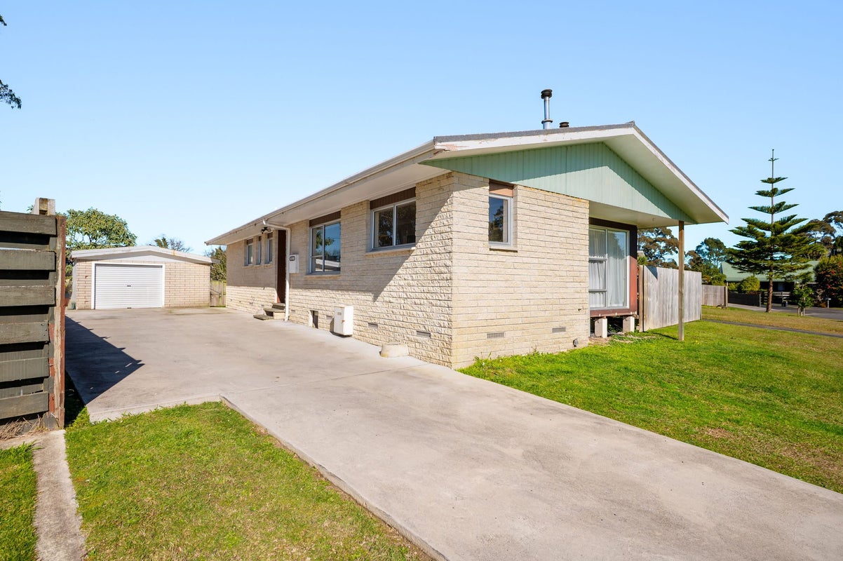 11 Opal Place, Chartwell, Hamilton - Carousel 1