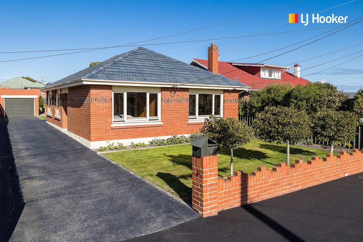 40 Oakland Street, Andersons Bay, Dunedin - Carousel 1