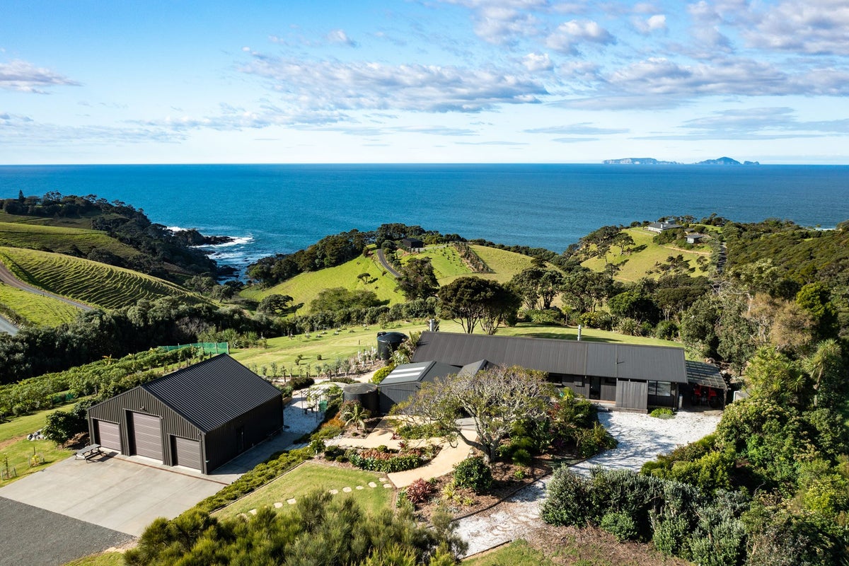 80 Langman Lane, Whangarei - Carousel 1