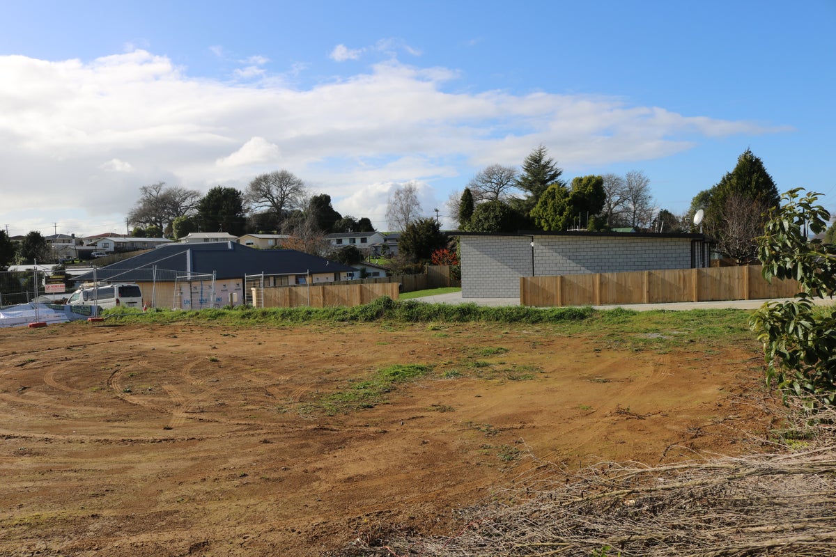1/12 Whitmore Street, Kihikihi, Te Awamutu - Carousel 2