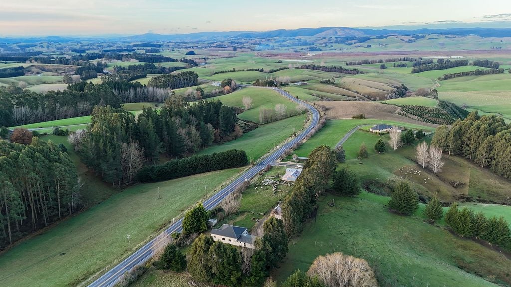 520 Milton Highway, Stony Creek, Balclutha - Carousel 26