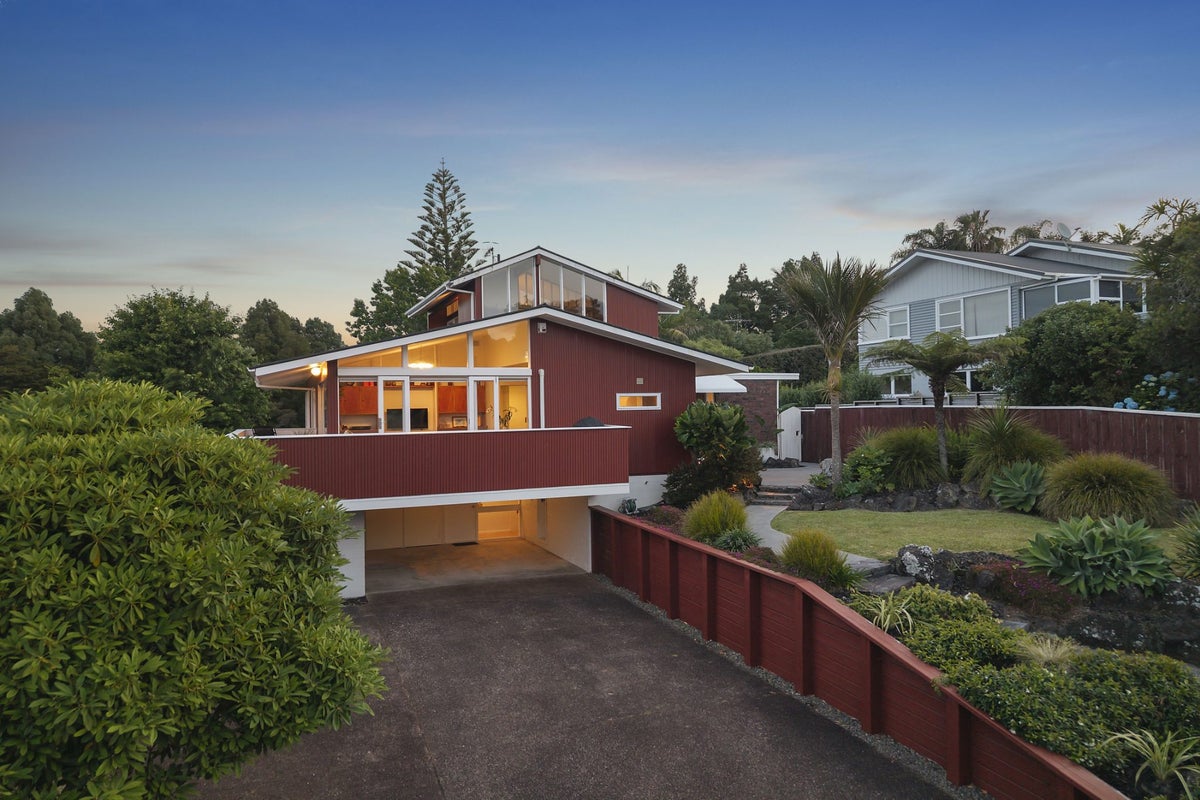 31 McDowell Crescent, Hillcrest, Auckland - Carousel 26