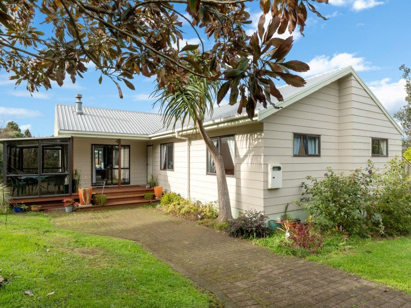 42 Killen Road, Tahawai, Western Bay Of Plenty - Carousel 1