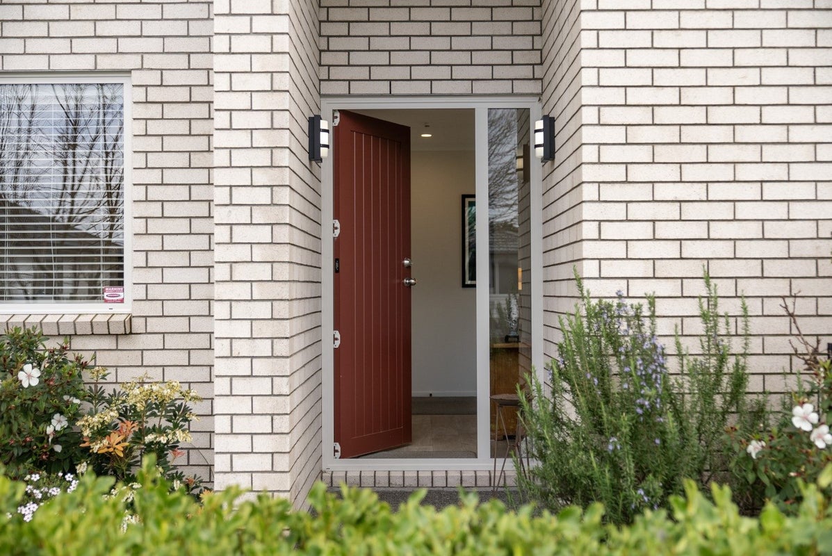 16 Flack Street, Pyes Pa, Tauranga - Carousel 2