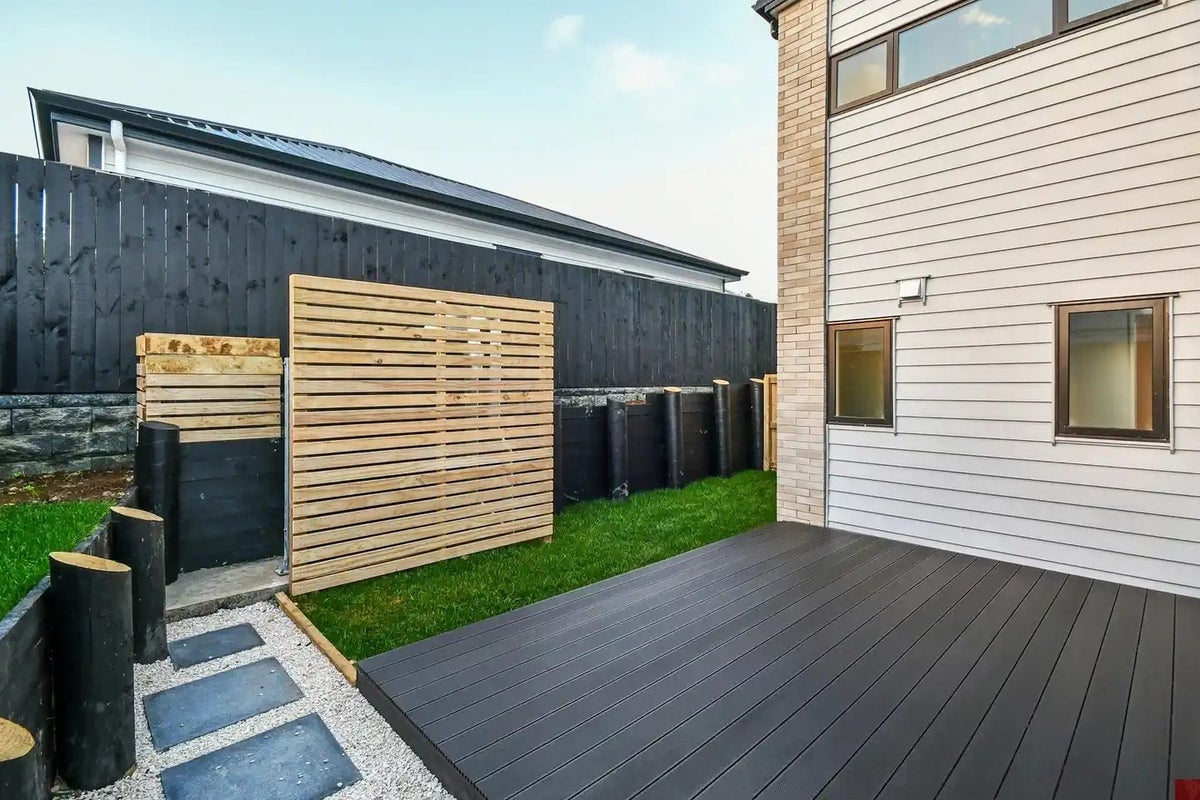 73 Alabaster Drive, Papatoetoe, Auckland - Carousel 14