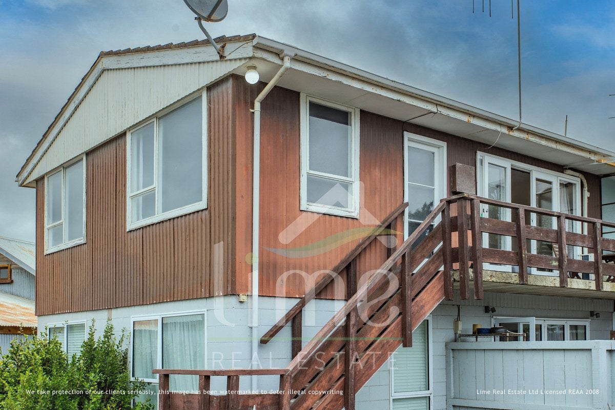 4/15A Marriner Street, Sumner, Christchurch - Carousel 10