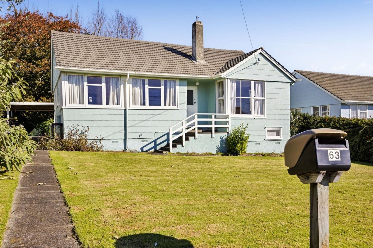 63 Cook Street, Marfell, New Plymouth, Taranaki - Carousel 1