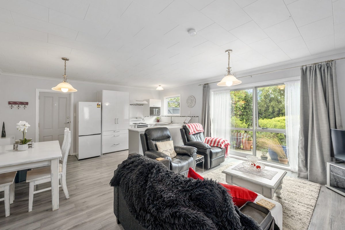 14A Deere Avenue, Fenton Park, Rotorua - Carousel 1