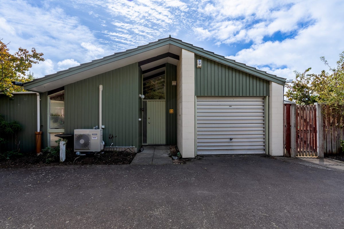 32 Raekura Place, Redcliffs, Christchurch - Carousel 22