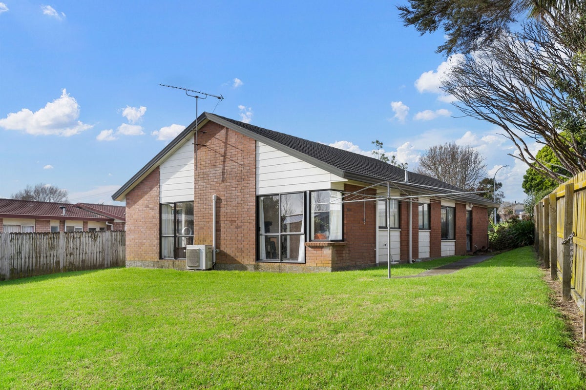 93 Sykes Road, Weymouth, Auckland - Carousel 2
