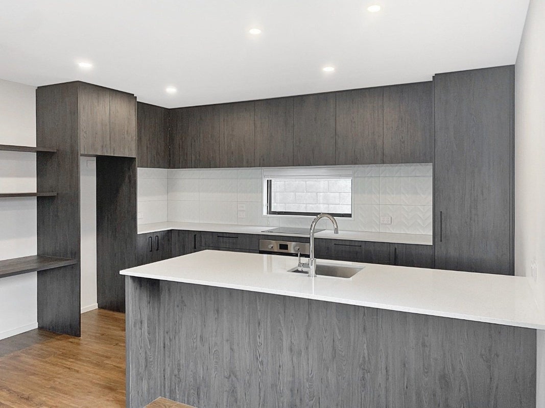 7/317 Lincoln Road, Addington, Christchurch - Carousel 2