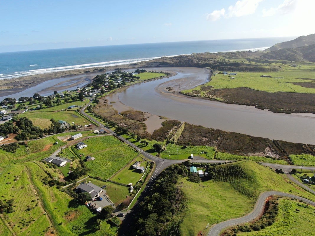 8 Mangatoa Road, Marokopa, Te Kuiti - Carousel 2