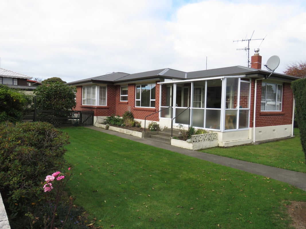 3 Isla Street, Hawthorndale, Invercargill - Carousel 1