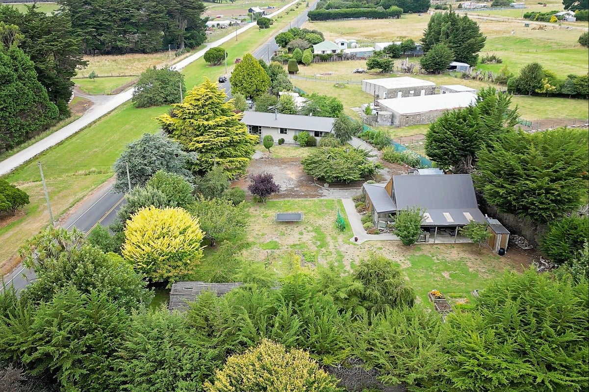310 Scott Street, Tisbury, Invercargill - Carousel 1