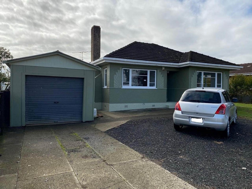 119 Beach Road, Pahurehure, Papakura - Carousel 1