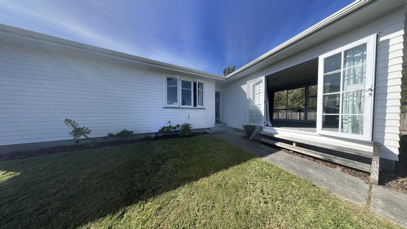11 Sydney Crescent, Raumati South, Paraparaumu - Carousel 13