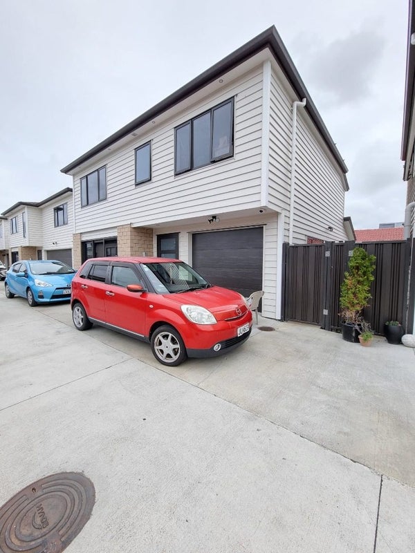20C Omagh Avenue, Papatoetoe, Auckland - Carousel 12