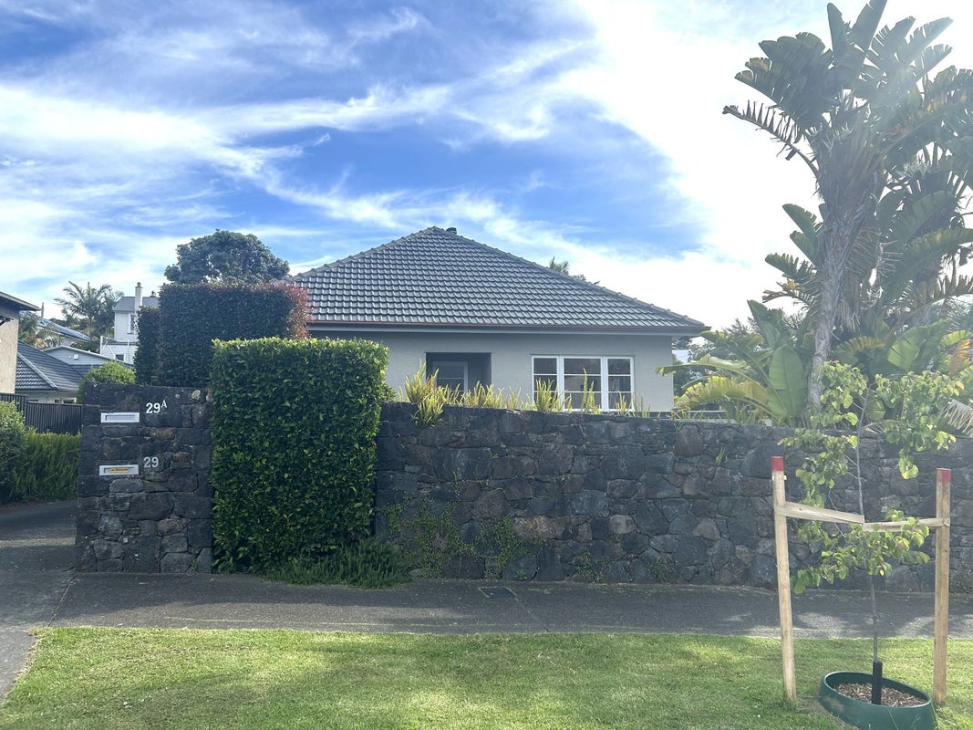 29 Cardigan Street, Morningside, Auckland - Carousel 1