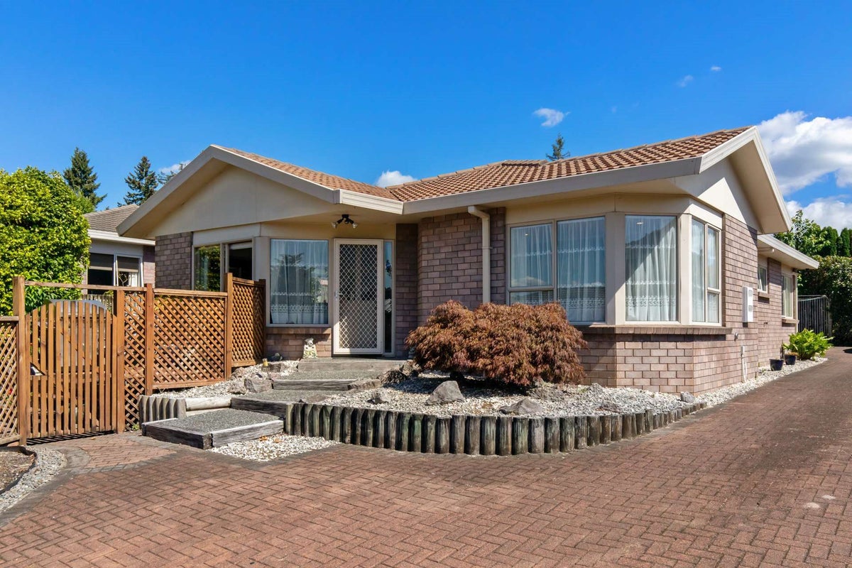 74 Tawavale Street, Pukehangi, Rotorua - Carousel 2