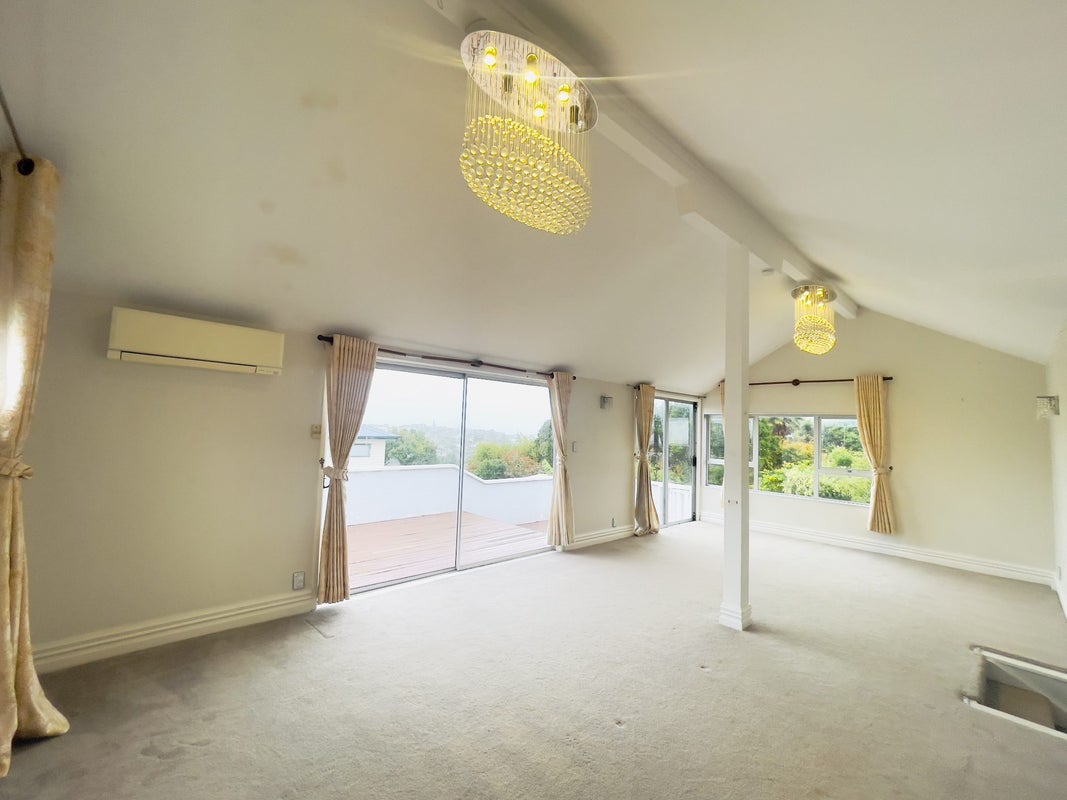 165 Carlisle Road, Northcross, Auckland - Carousel 2