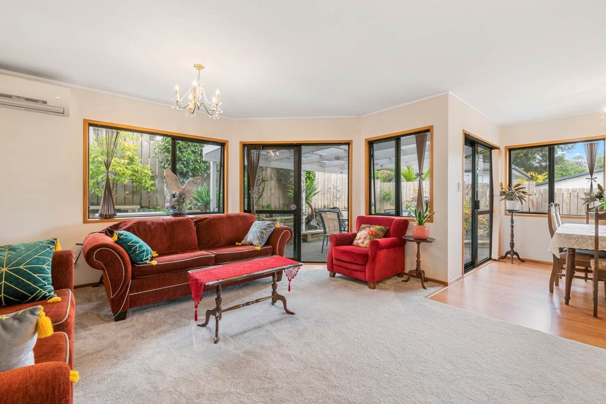 2/47 Wolsley Avenue, Milford, Auckland - Carousel 2