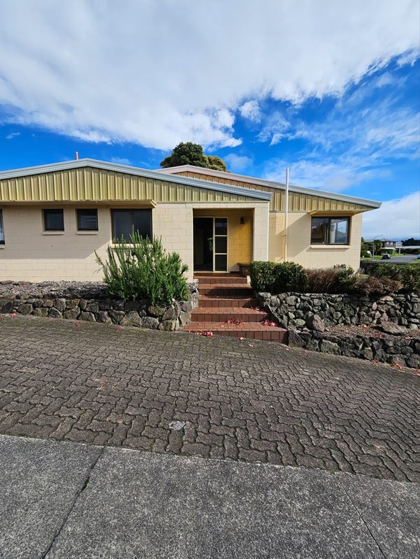 38 Tutauanui Crescent, Maungatapu, Tauranga - Carousel 1
