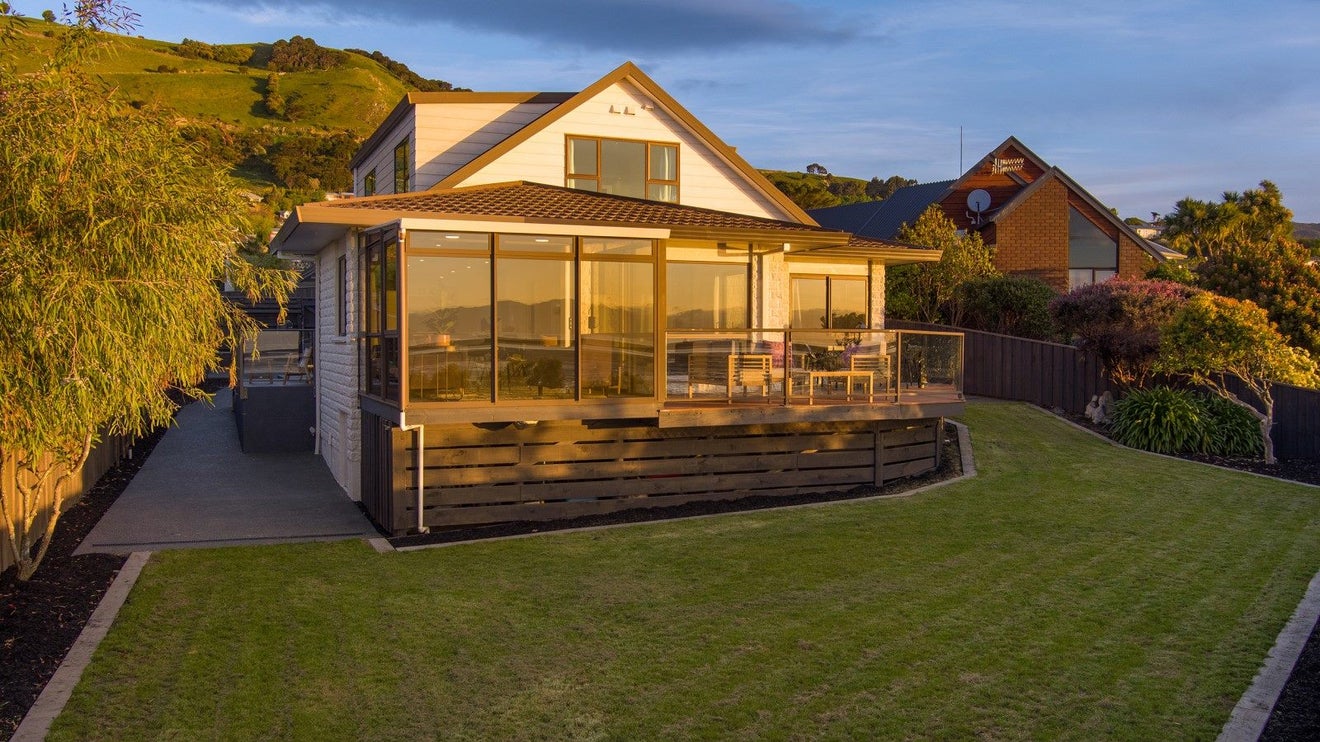 21 Avonbank Place, Marybank, Nelson - Carousel 20