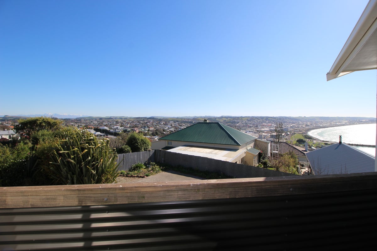 8A Tamar Street, South Hill, Oamaru - Carousel 17