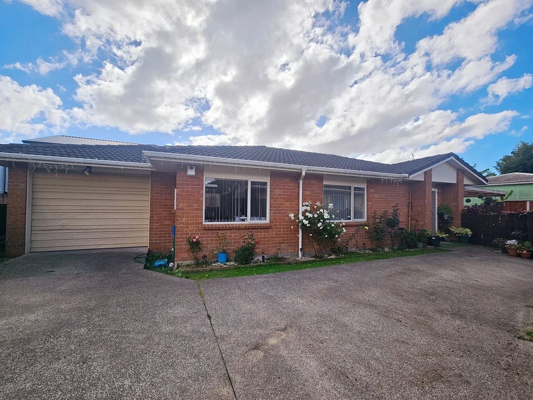 3/331 Massey Road, Mangere East, Auckland - Carousel 2
