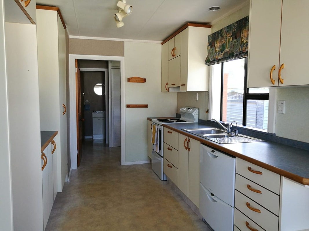 276 Highcliff Road, Shiel Hill, Dunedin - Carousel 2