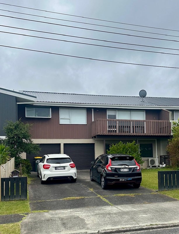 23 Bayview Road, Hauraki, Auckland - Carousel 1
