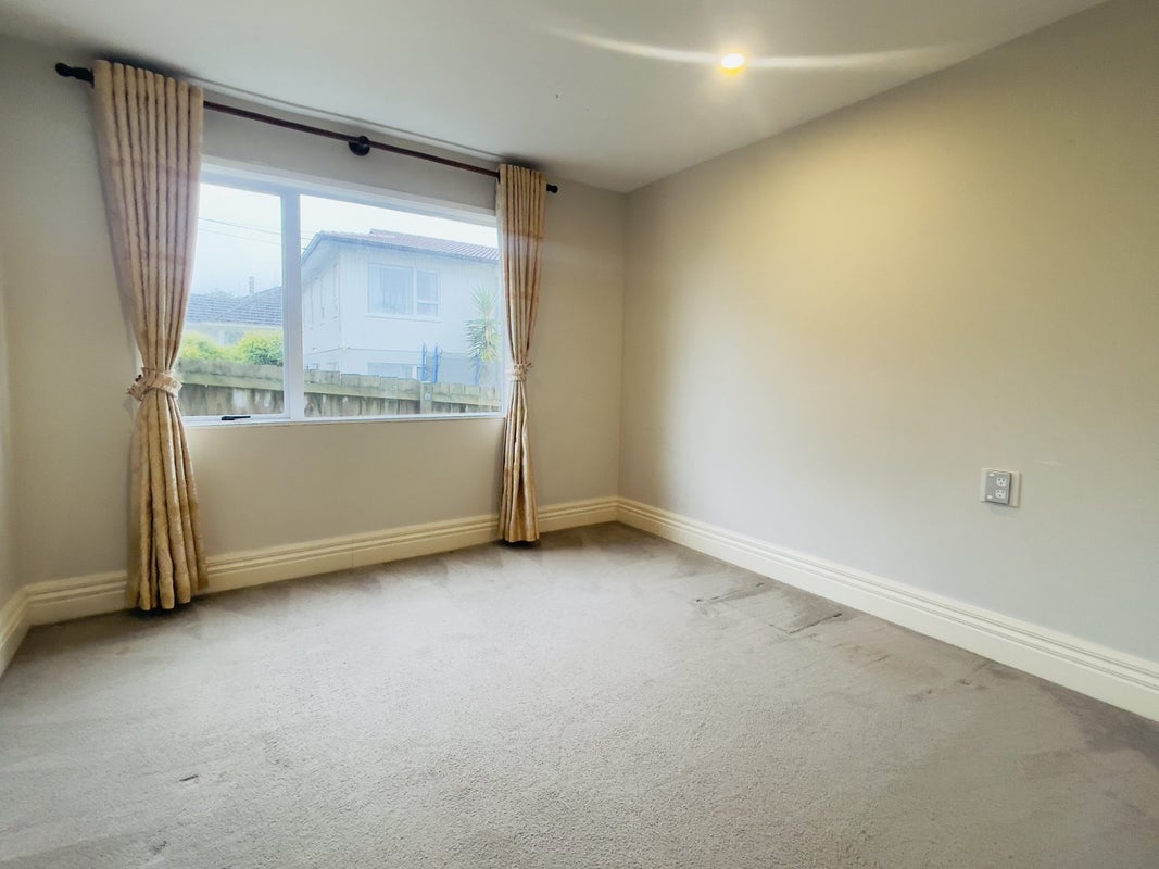 165 Carlisle Road, Northcross, Auckland - Carousel 9