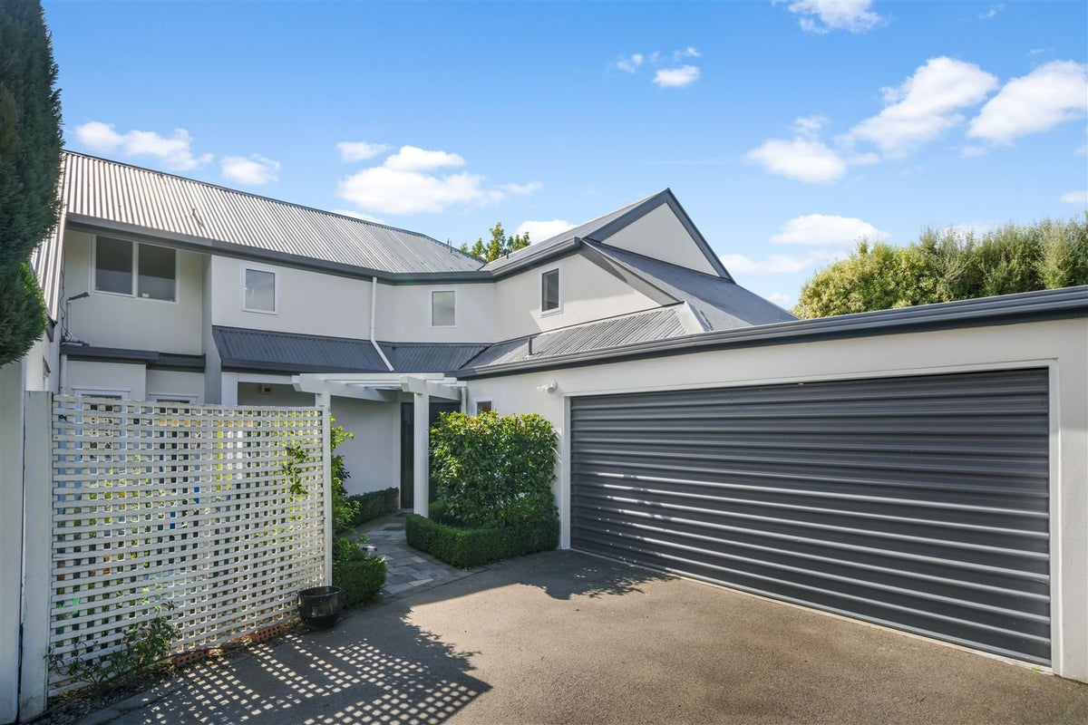 2/239 Maidstone Road, Avonhead, Christchurch - Carousel 1
