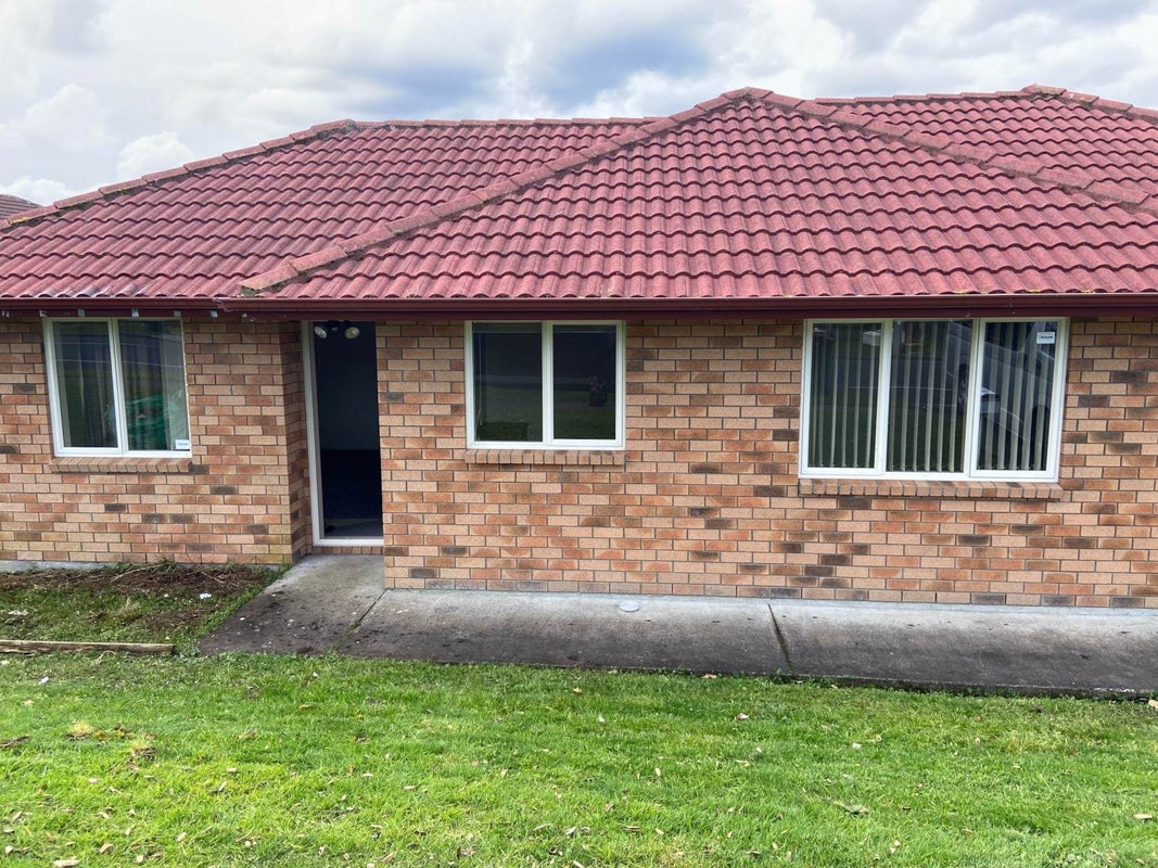 14 Thomas Road, Flat Bush, Auckland - Carousel 1