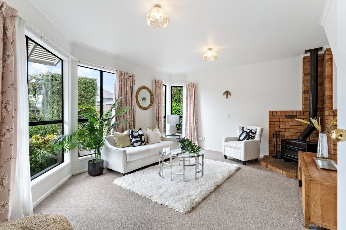 14A Matai Road, Greenlane, Auckland - Carousel 2